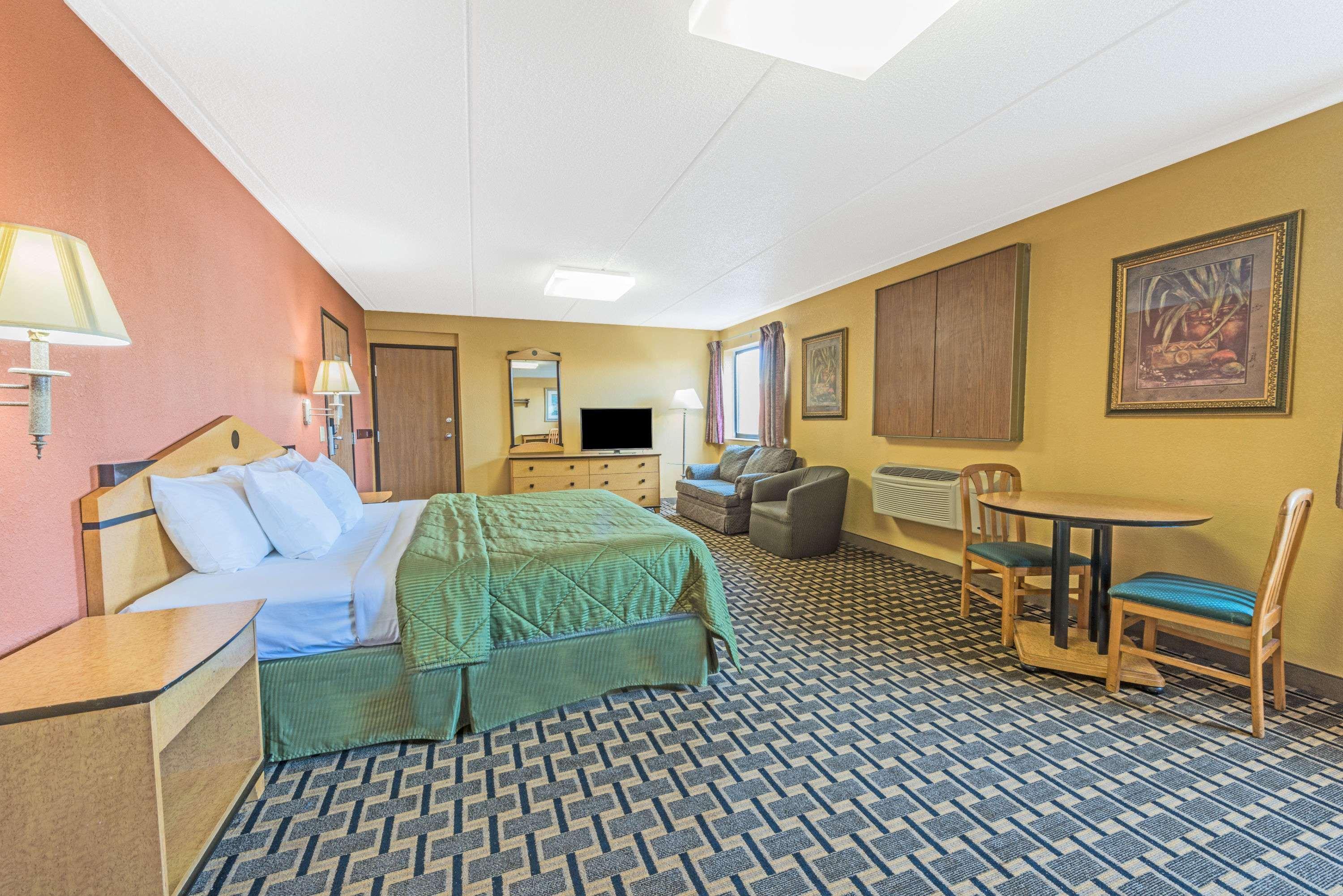 Days Inn By Wyndham Hurstbourne Louisville Kültér fotó